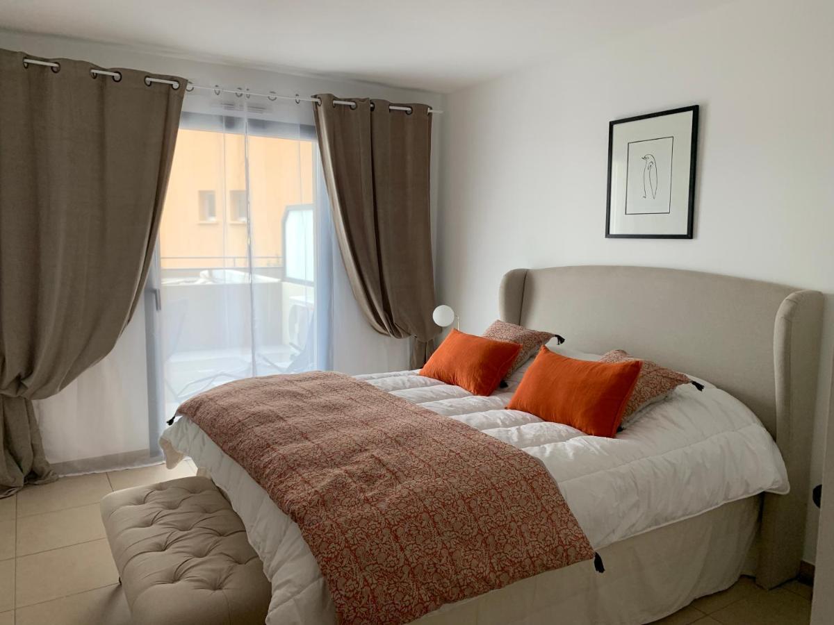 Fronte Di Mare Apartment โพรพริอาโน ภายนอก รูปภาพ