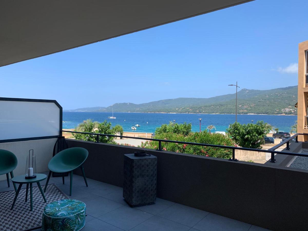 Fronte Di Mare Apartment โพรพริอาโน ภายนอก รูปภาพ